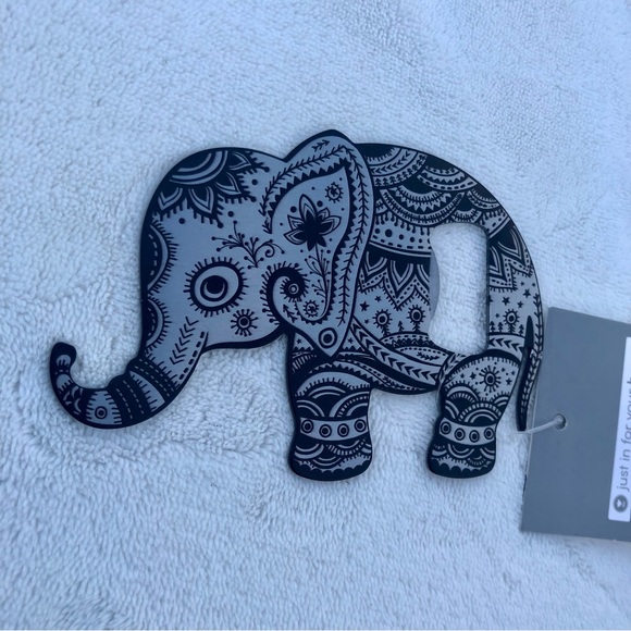 Indian Henna Elephant Bottle Opener New with Tags Bohemian - Picture 5 of 8